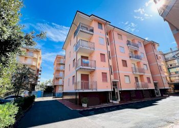 vista - Trilocale degli Aranci
 
9, San Bartolomeo al Mare - foto 25