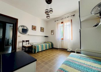 camera da letto - Trilocale Guglielmo Marconi
 
9, San Bartolomeo al Mare - foto 19