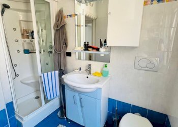 bagno - Bilocale Cristoforo Colombo
 
60, San Bartolomeo al Mare - foto 14