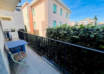 terrazzo - Bilocale Cristoforo Colombo
 
60, San Bartolomeo al Mare - foto 15