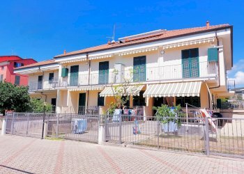 facciata - Trilocale Cà Rossa
 
36, Diano Marina - foto 2