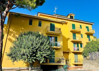 Foto 1 - Trilocale Guglielmo Marconi
 
9, San Bartolomeo al Mare - foto 1