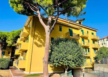 Foto 22 - Trilocale Guglielmo Marconi
 
9, San Bartolomeo al Mare - foto 22