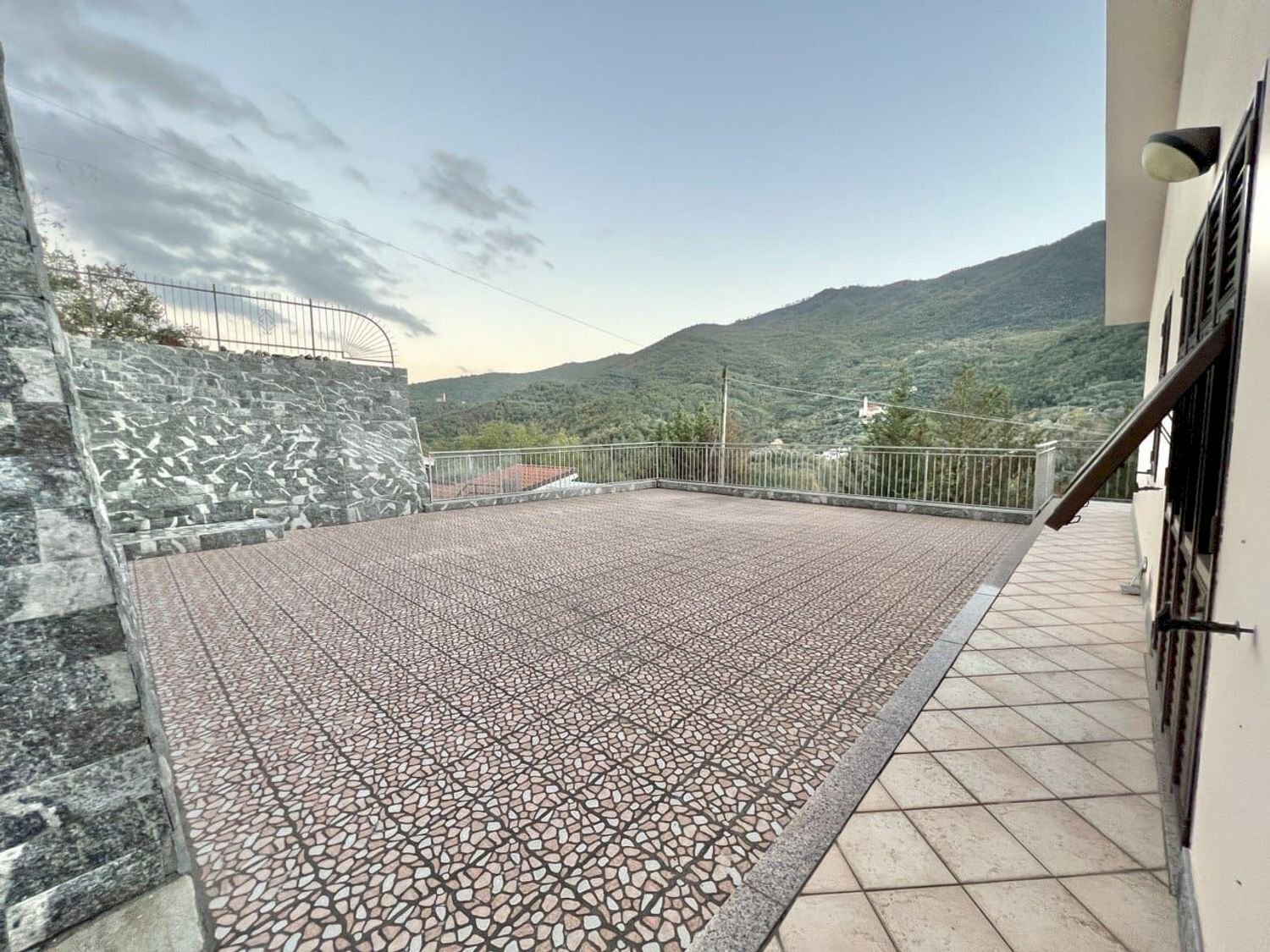 terrazzo - Villa Villaggio Borgonuovo
 
3, Stellanello - foto 2