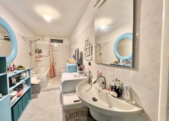 bagno - Villa Villaggio Borgonuovo
 
3, Stellanello - foto 9