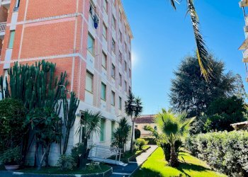 vista - One-room apartment Aurelia
 
84, San Bartolomeo al Mare - photo 18