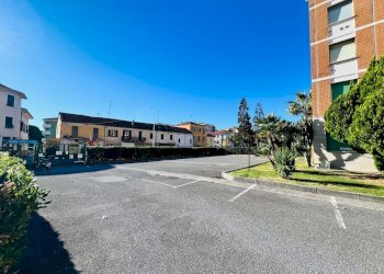 facciata - One-room apartment Aurelia
 
84, San Bartolomeo al Mare - photo 22