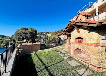 piscina - Trilocale Soprana
 
2A, Andora - foto 29