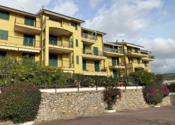 Foto 22 - Trilocale via Diano Castello
 
74, Diano Marina - foto 22