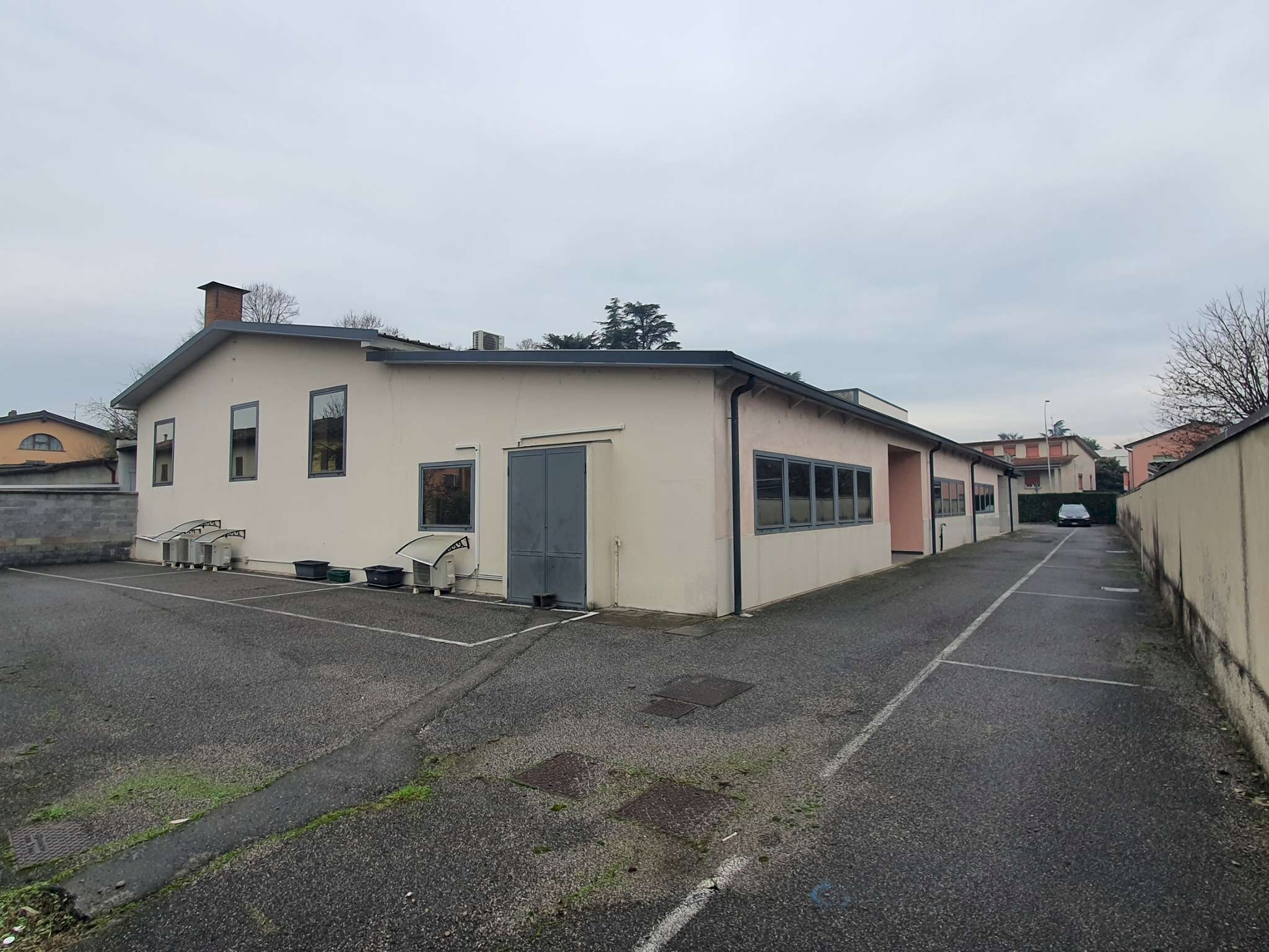 20251205_113157 - Locale Commerciale strada provinciale Strada Provinciale 415 Paullese, 19, Madignano - foto 1