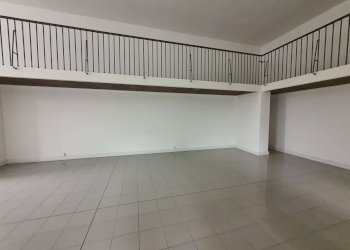 20251205_112650 - Locale Commerciale strada provinciale Strada Provinciale 415 Paullese, 19, Madignano - foto 3