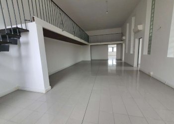 20251205_112713 - Locale Commerciale strada provinciale Strada Provinciale 415 Paullese, 19, Madignano - foto 7