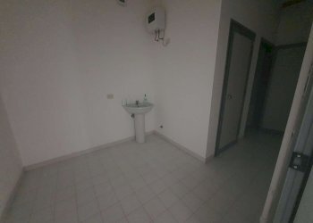 20251205_112623 - Locale Commerciale strada provinciale Strada Provinciale 415 Paullese, 19, Madignano - foto 15