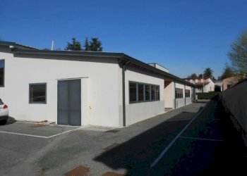 DSCN0069 - Locale Commerciale strada provinciale Strada Provinciale 415 Paullese, 19, Madignano - foto 24