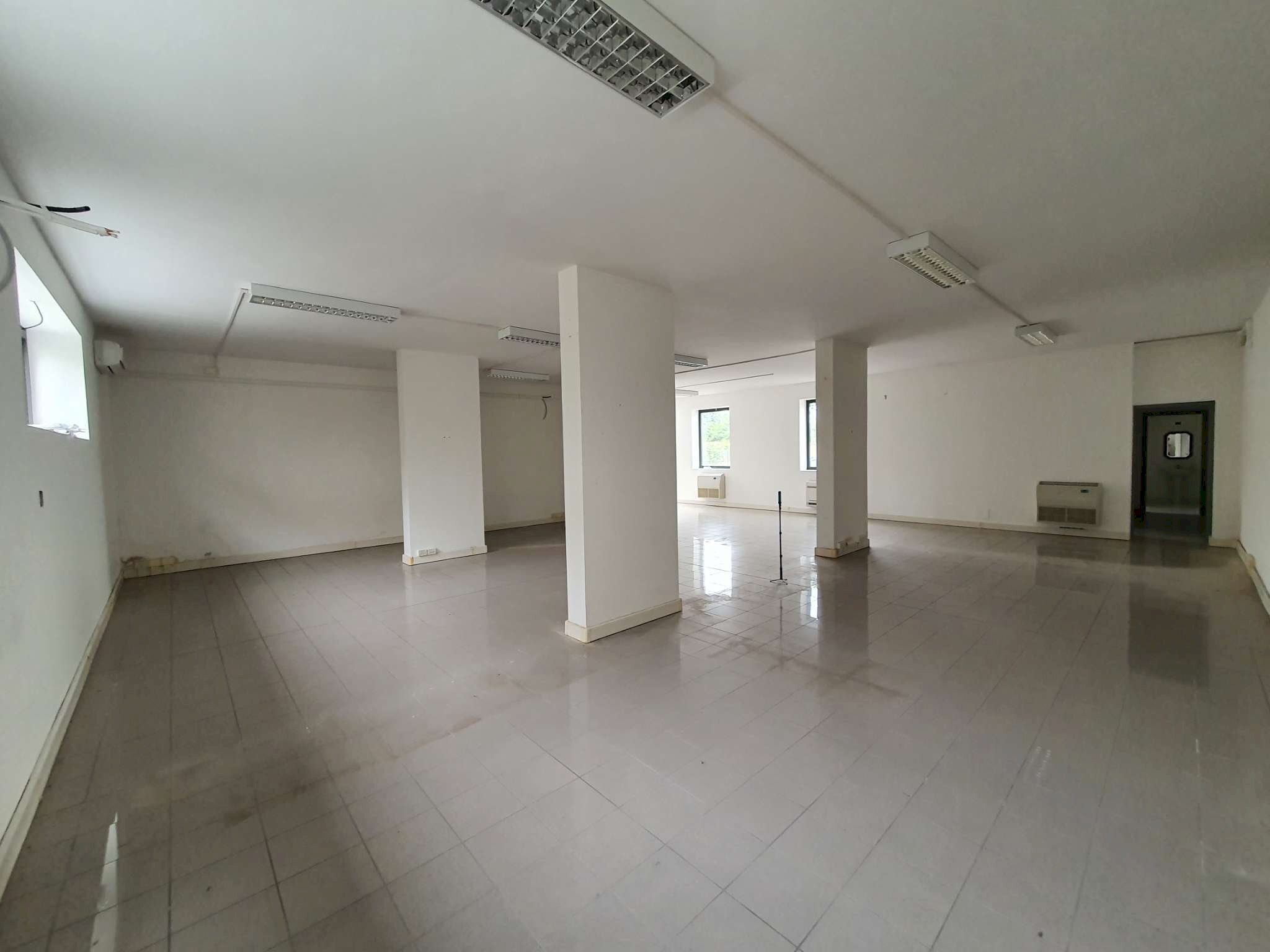 20210804_101437 - Locale Commerciale strada provinciale Strada Provinciale 415 Paullese, Madignano - foto 2