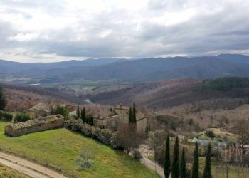 Rustico Frazione Badia Petroia, Città di Castello - foto 1