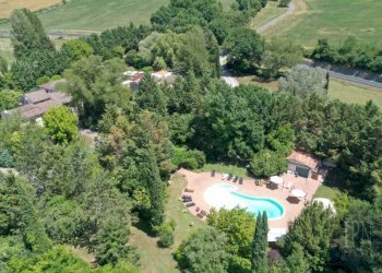 Piscina - Rustico strada Statale di Gubbio e Pian d'Assino, Gubbio - foto 2