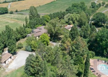 Vista - Rustico strada Statale di Gubbio e Pian d'Assino, Gubbio - foto 5