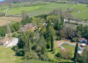 Vista - Rustico strada Statale di Gubbio e Pian d'Assino, Gubbio - foto 12