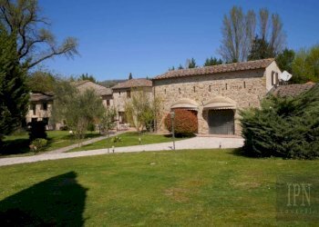 Giardino - Rustico strada Statale di Gubbio e Pian d'Assino, Gubbio - foto 30