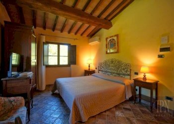 Camera da letto - Rustico strada Statale di Gubbio e Pian d'Assino, Gubbio - foto 50