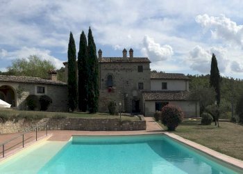 Rustico via Tusicum, Umbertide - foto 1