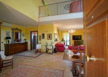 Salone - Villa hshs, Montefalco - photo 17