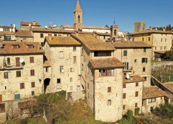 Villa a Schiera Pietralunga - foto 1