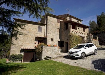 Facciata - Villa strada Comunale della Montagna, 100, Sansepolcro - foto 9