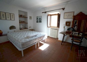 Camera da letto - Villa strada Comunale della Montagna, 100, Sansepolcro - foto 31