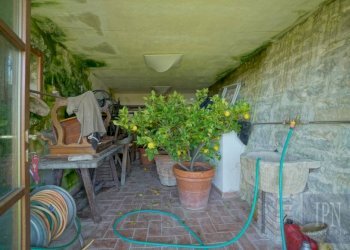 Balcone - Villa strada Comunale della Montagna, 100, Sansepolcro - foto 50