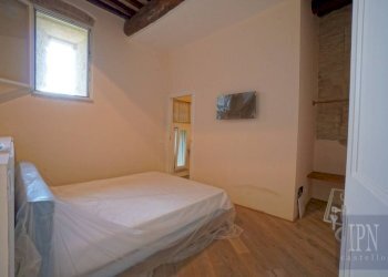 Camera da letto - Appartamento via del Mercato Vecchio, 7, Todi - foto 25