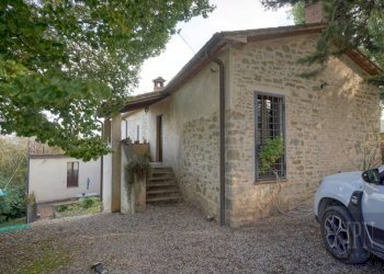 Facciata - Rustico via Rodolfo Morandi, 4A, Umbertide - foto 10