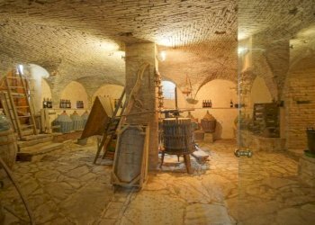 Box auto - Rustico Vocabolo Palazzetto, Città di Castello - foto 17