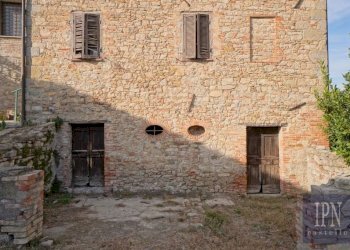 Facciata - Villa strada Statale del Niccone, Umbertide - foto 18