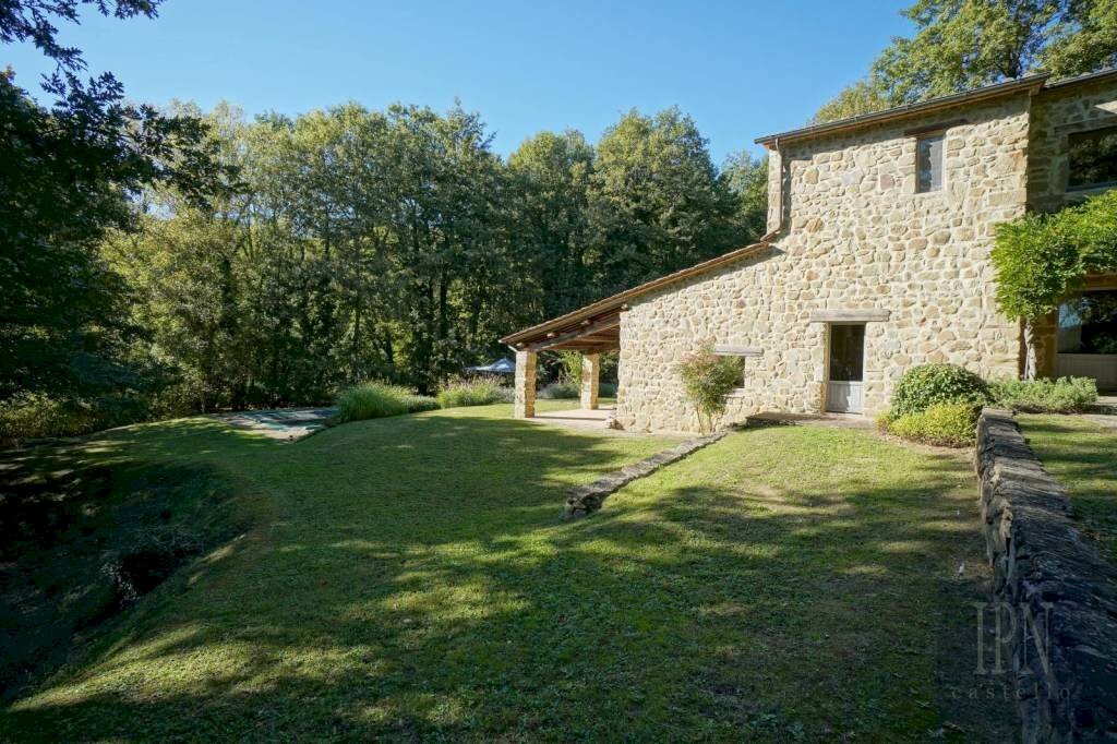 Giardino - Villa strada Statale del Niccone, Umbertide - foto 3