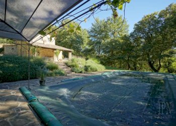 Piscina - Villa strada Statale del Niccone, Umbertide - foto 14