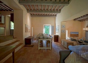 Salone - Villa strada Statale del Niccone, Umbertide - foto 32