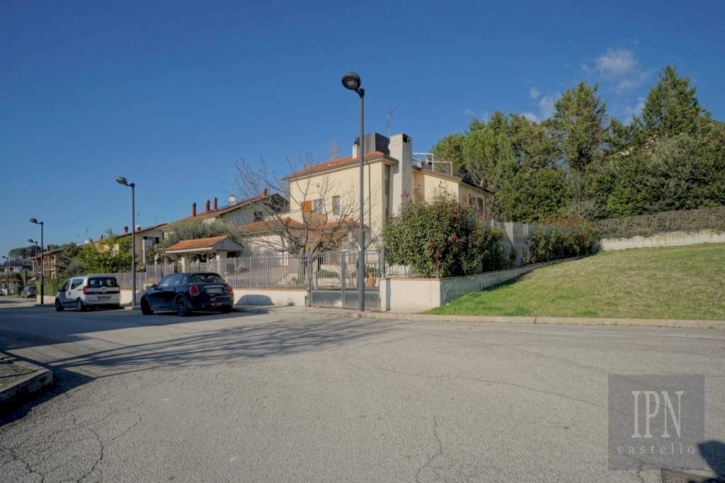 Zona - Villa via Giovanni Pascoli, 11, Umbertide - foto 3