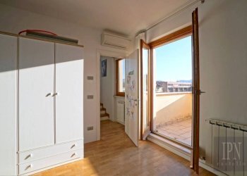 Stanza arredata - Villa via Giovanni Pascoli, 11, Umbertide - foto 35