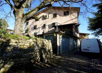 Facciata - Villa via San Pietro, Monte Santa Maria Tiberina - foto 7