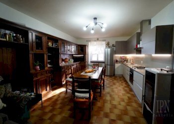 Cucina - Villa via San Pietro, Monte Santa Maria Tiberina - foto 18