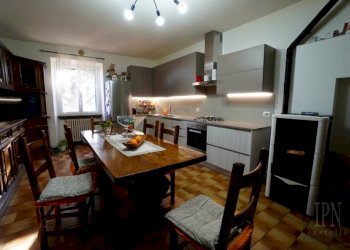 Cucina - Villa via San Pietro, Monte Santa Maria Tiberina - foto 19