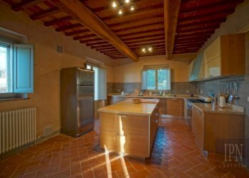 Cucina - Villa Località Caresto, Gubbio - foto 3