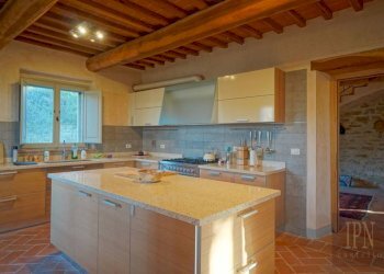 Cucina - Villa Località Caresto, Gubbio - foto 20