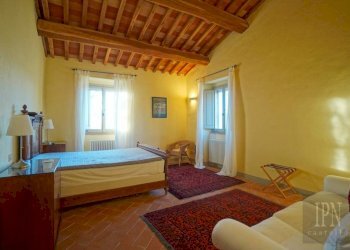 Camera da letto - Villa Località Caresto, Gubbio - photo 36