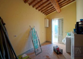 Stanza non arredata - Villa Località Caresto, Gubbio - foto 44