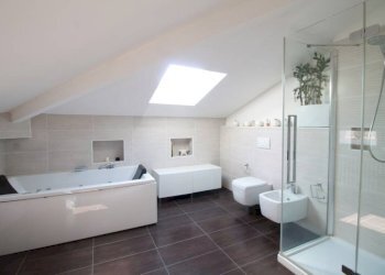 Bagno - Appartamento piazza Carlo Marx, 10, Umbertide - foto 18