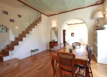 Salone - Appartamento piazza Carlo Marx, 10, Umbertide - foto 1