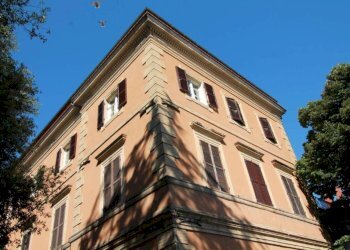 Facciata - Appartamento piazza Carlo Marx, 10, Umbertide - foto 2